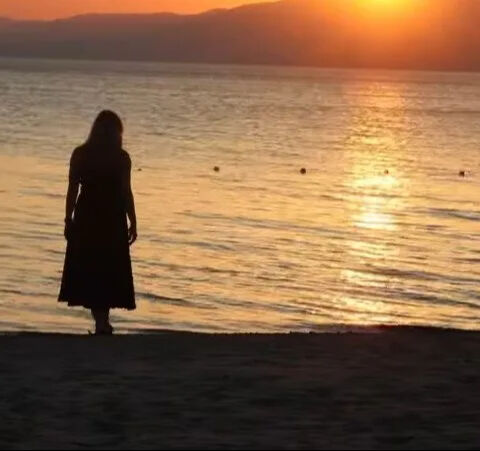 Büyük acı! Oyuncu Ege Kökenli bebeğini kaybetmişti! Sessizliğini bu sözlerle bozdu - 4. Resim