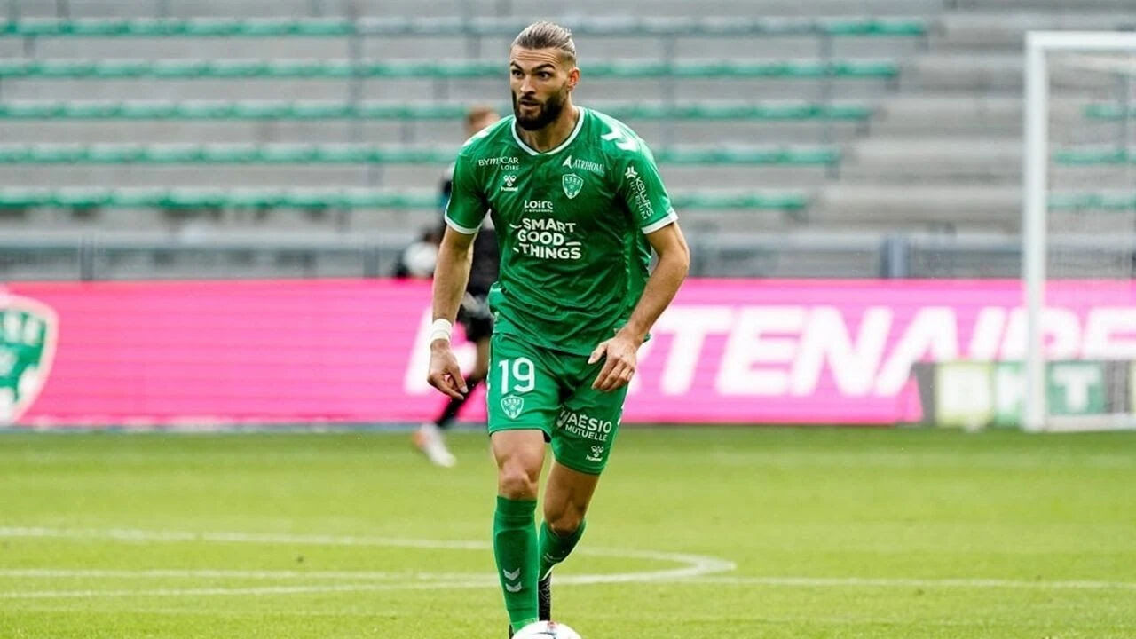 Eyüpspor'dan Leo Petrot hamlesi! Sol bek için resmi teklif yapıldı - 2. Resim