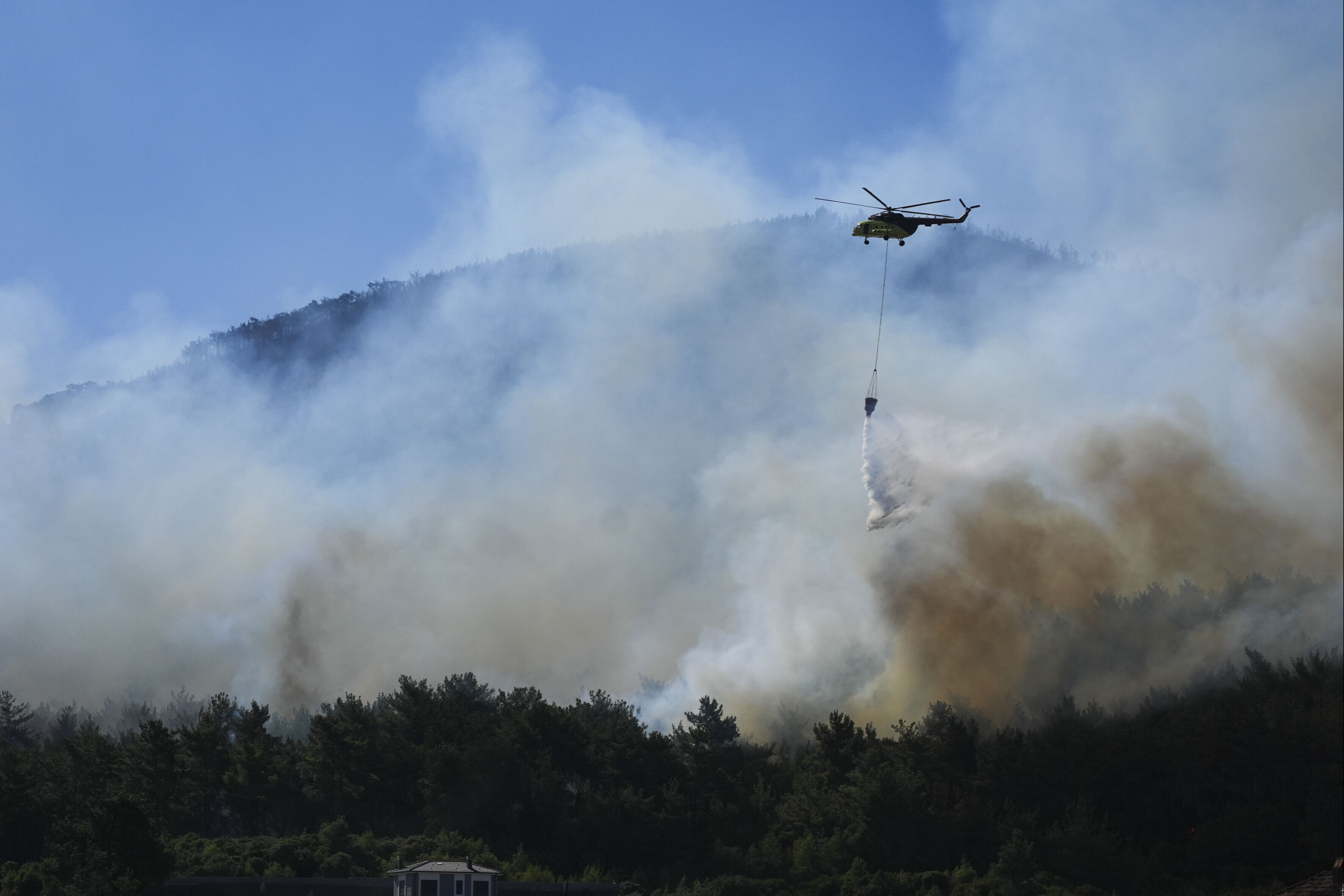 Hangi illerde yangın var, söndürüldü mü? Son dakika yangınlar son durum - 3. Resim