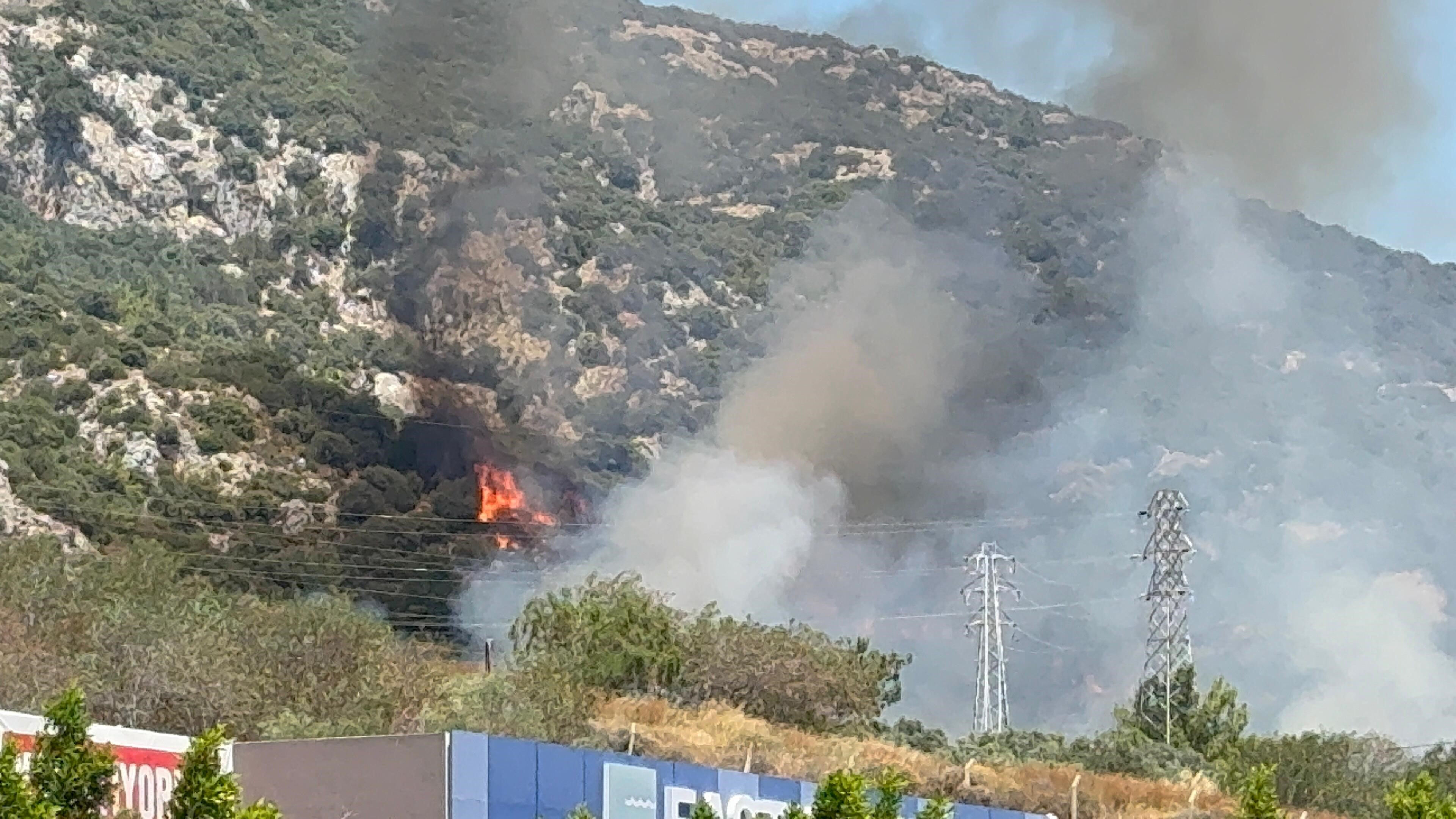 Hangi illerde yangın var, söndürüldü mü? Son dakika yangınlar son durum - 5. Resim