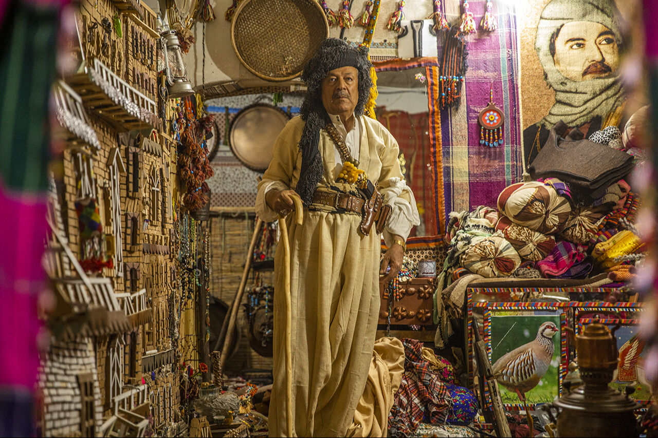 Şehrin tarihi ondan soruluyor! Yarım asırdır eşya toplayan adamın ev müzesini görenler hayret ediyor - 2. Resim