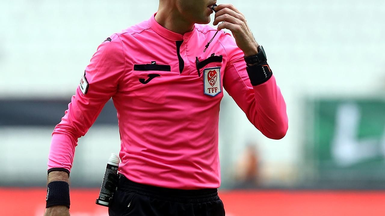 TFF, yeni sezon hakem ve VAR listelerini açıkladı! İşte görev yapacak isimler TFF, yeni sezon hakem ve VAR listelerini açıkladı! İşte görev yapacak isimler