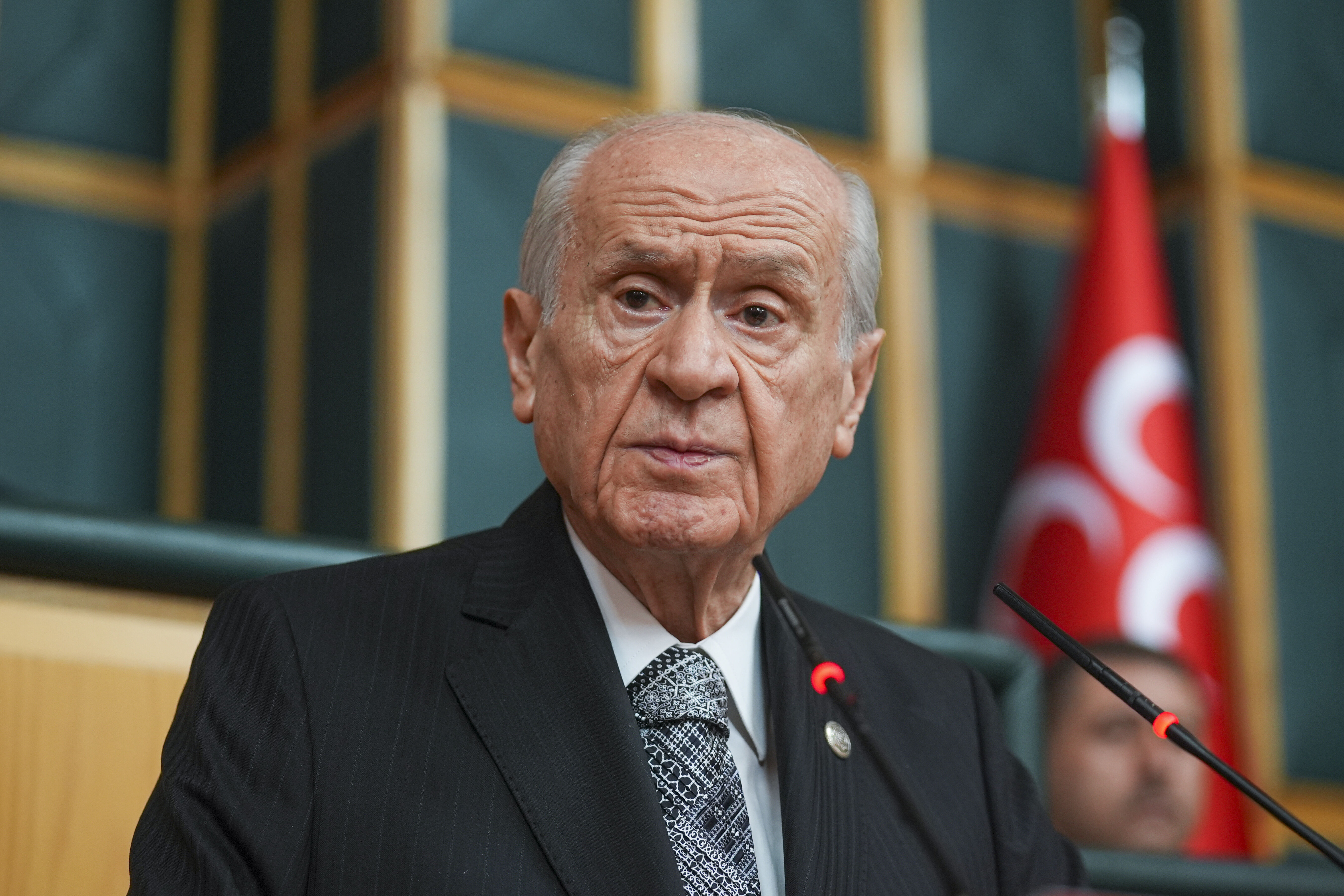 Bahçeli, 'Dublör kullanıyor' diyenlere sert çıktı: Kabak kafalar, özürlü beyinler... - 2. Resim