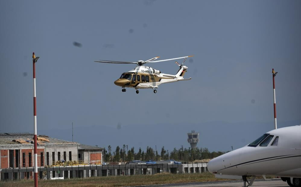 Fenerbahçeliler yolunu gözlüyordu! Jhon Duran, İstanbul'da - 1. Resim
