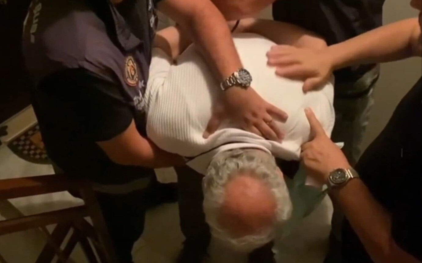 Özgür Özel'den skandal karikatüre tartışmalı yorum! Leman'ın savunmasını tekrar etti - 2. Resim