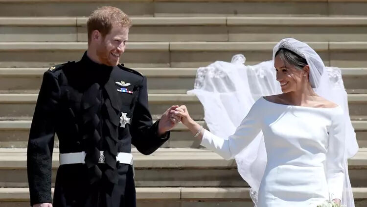 Prens Harry Kraliçe’ye hakaret mi etti? Saraydan şok itiraflar! 