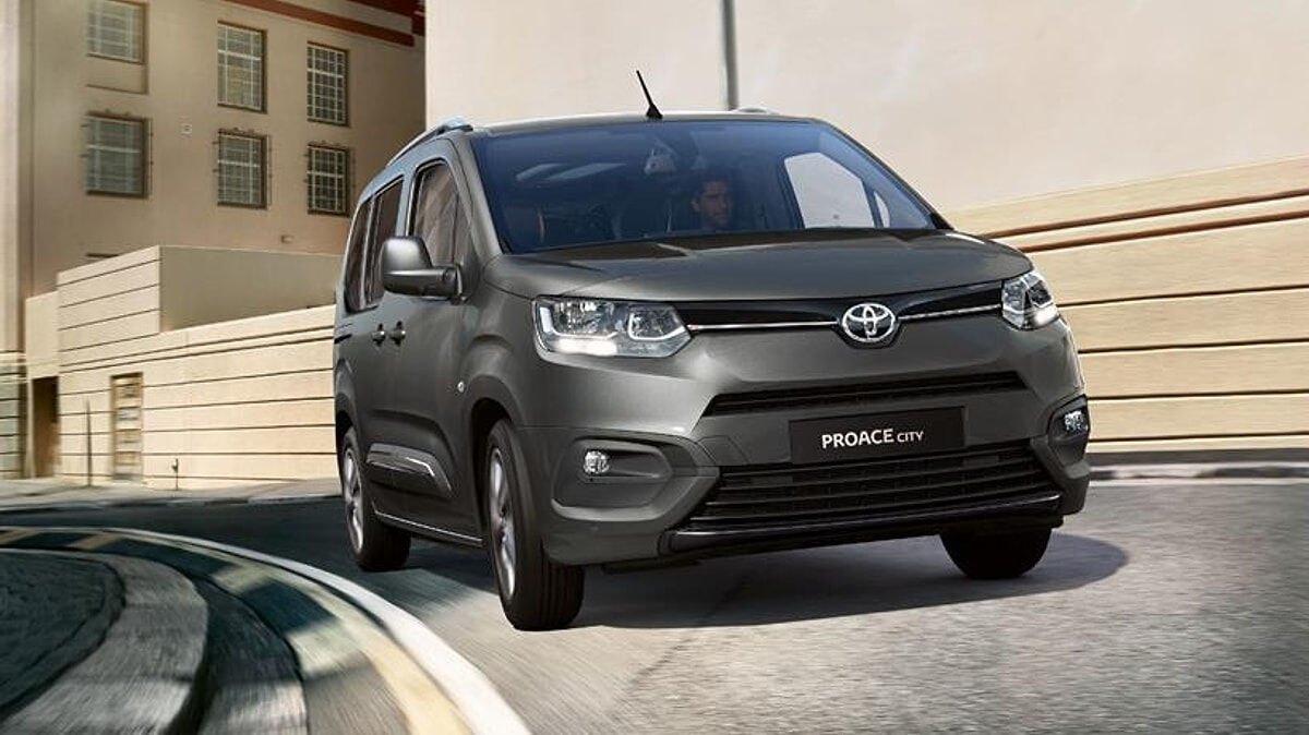 Toyota fiyat listesi Temmuz 2025! Toyota Corolla, Yaris, Cross, Camry, CH-R, RAV4 ve Hillux güncel fiyatları - 11. Resim