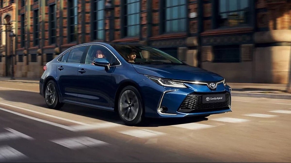 Toyota fiyat listesi Temmuz 2025! Toyota Corolla, Yaris, Cross, Camry, CH-R, RAV4 ve Hillux güncel fiyatları - 1. Resim