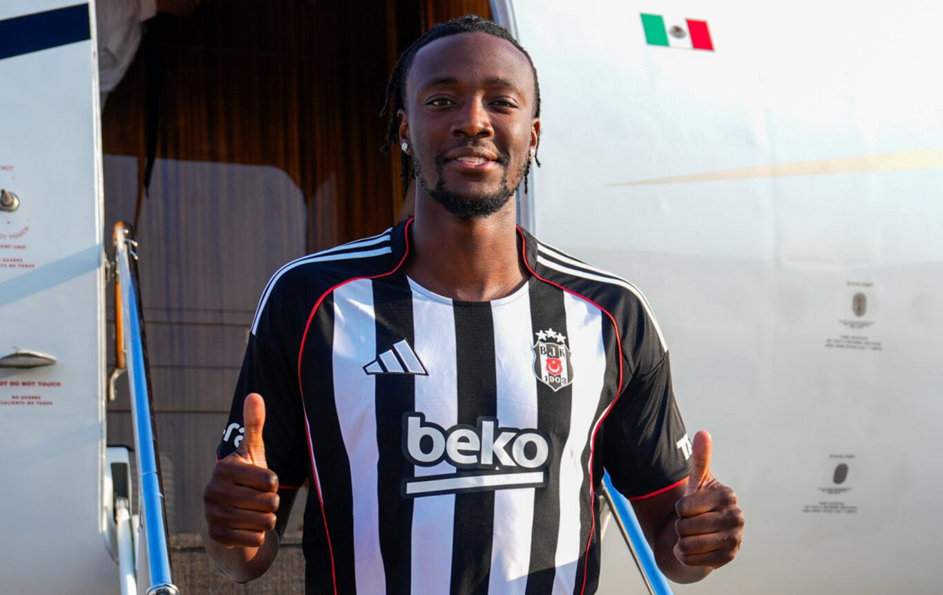Beşiktaş, yeni golcüsü Abraham'a kavuştu! Yedi yıl önce söz vermişti - 3. Resim