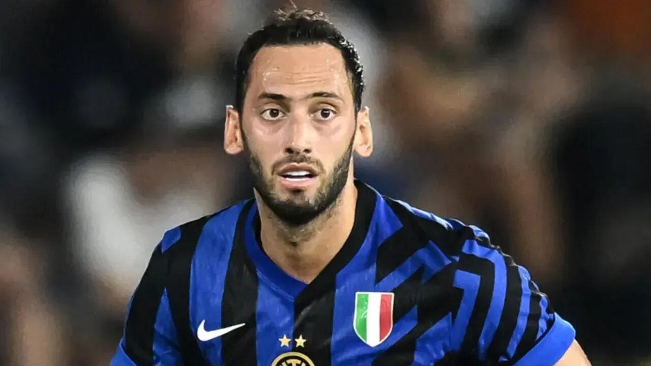 Hakan Çalhanoğlu ile Inter arasında ipler kopma noktasında! Adım adım Aslan'a doğru - 2. Resim