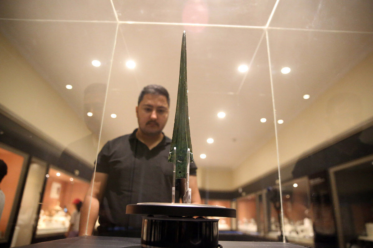 Kılıçlar, sikkeler, heykeller... Türkiye bu tarihi eserleri ilk defa görüyor! 102 sergi başladı - 3. Resim