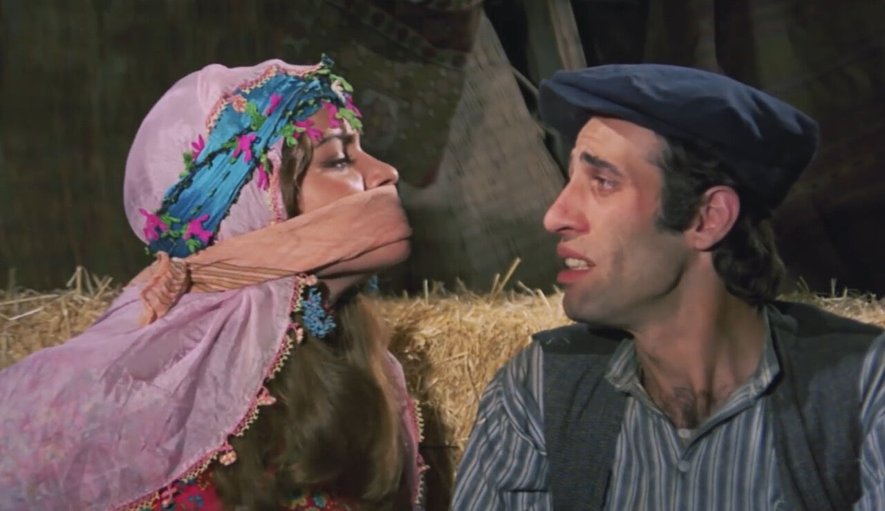 Salako filmi nerede ve ne zaman çekildi? Kemal Sunal ve Meral Zeren başrolleri paylaşıyor - 4. Resim