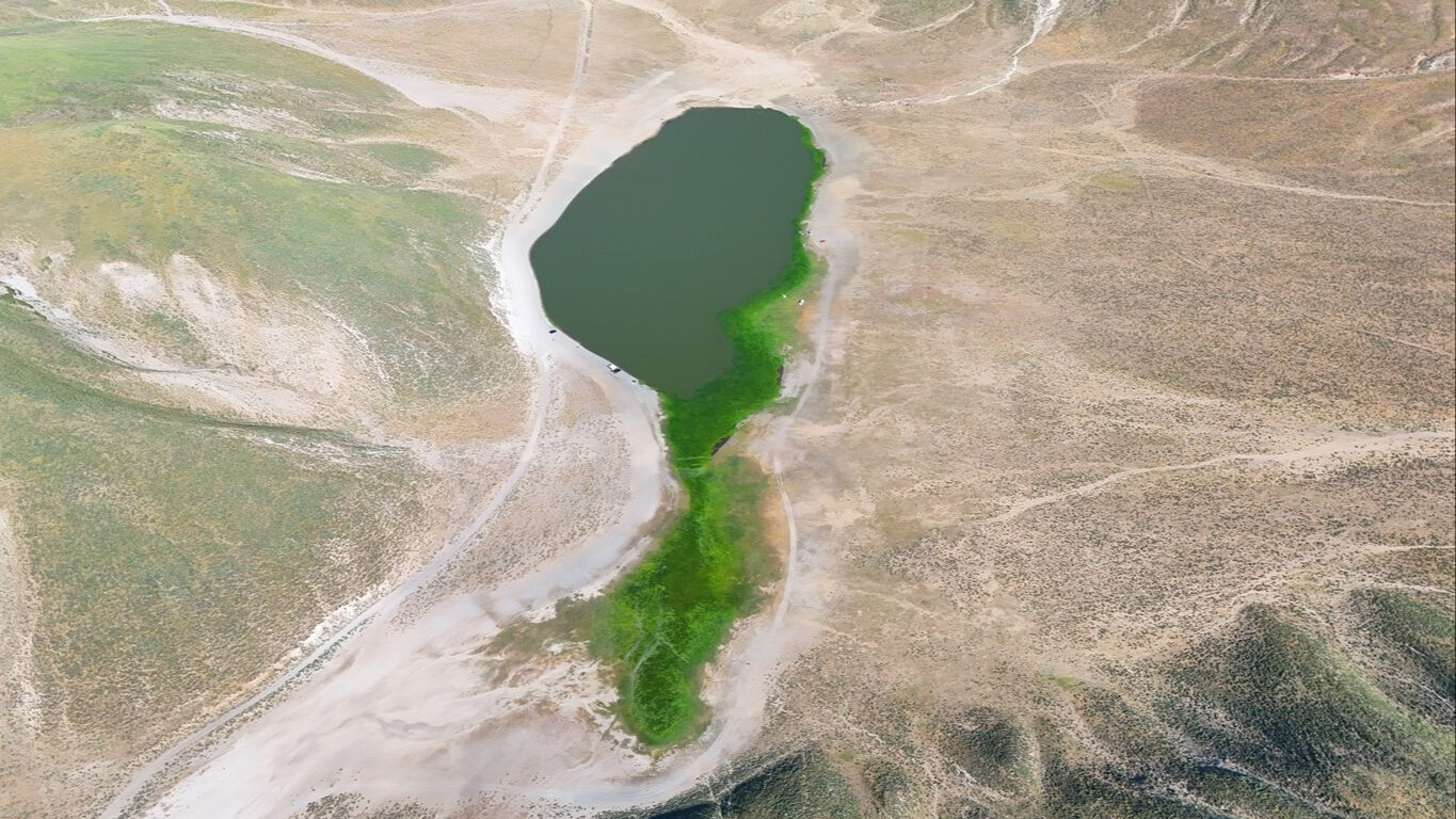 Ünlü göl kurumaya başladı, görenler tanıyamadı! İşte Kalp Gölü'nün son hali Ünlü göl kurumaya başladı, görenler tanıyamadı! İşte Kalp Gölü'nün son hali - 5. Resim