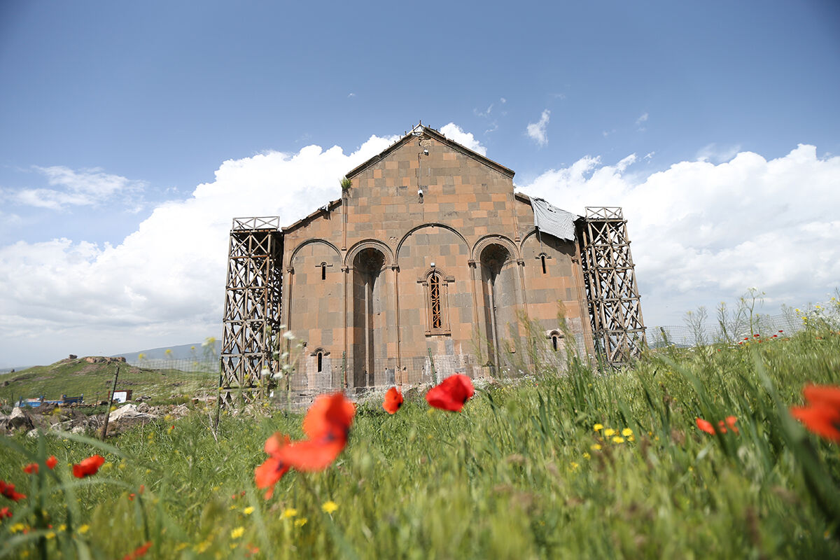 Anadolu'nun Müslüman toprağı oluşu burada tescillendi! İlk cuma namazı kılınan Fethiye Cami ayağa kaldırılıyor - 4. Resim