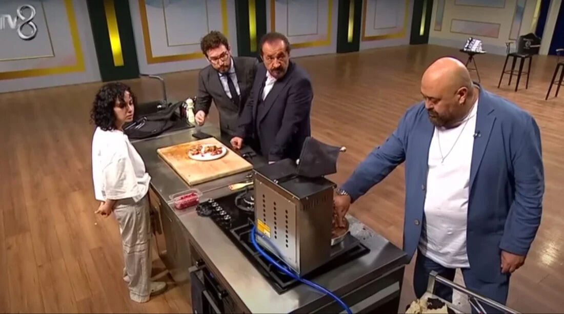 MasterChef İrem Nur Hatabay kimdir, kaç yaşında? 2025 MasterChef heyecanı hız kesmeden devam ediyor - 3. Resim