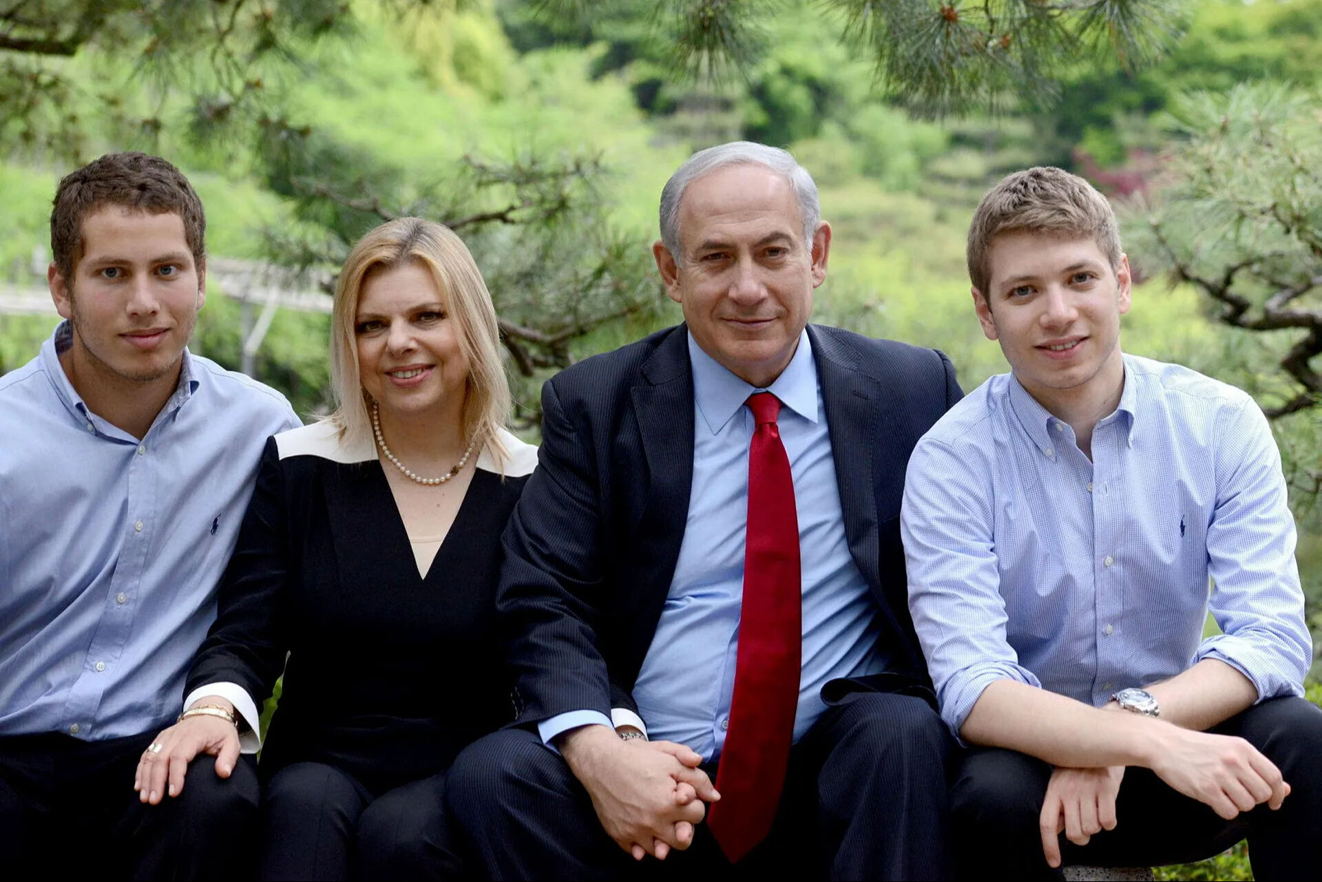 Netanyahu'nun oğlu korkudan adını değiştirdi! 'Müslümanların yaşadığı bir ülkede...' - 2. Resim