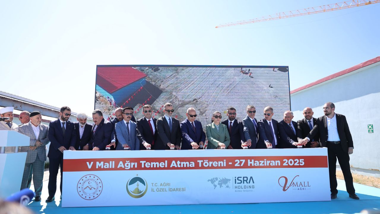 V Mall Ağrı karma yaşam projesinin temelleri atıldı
