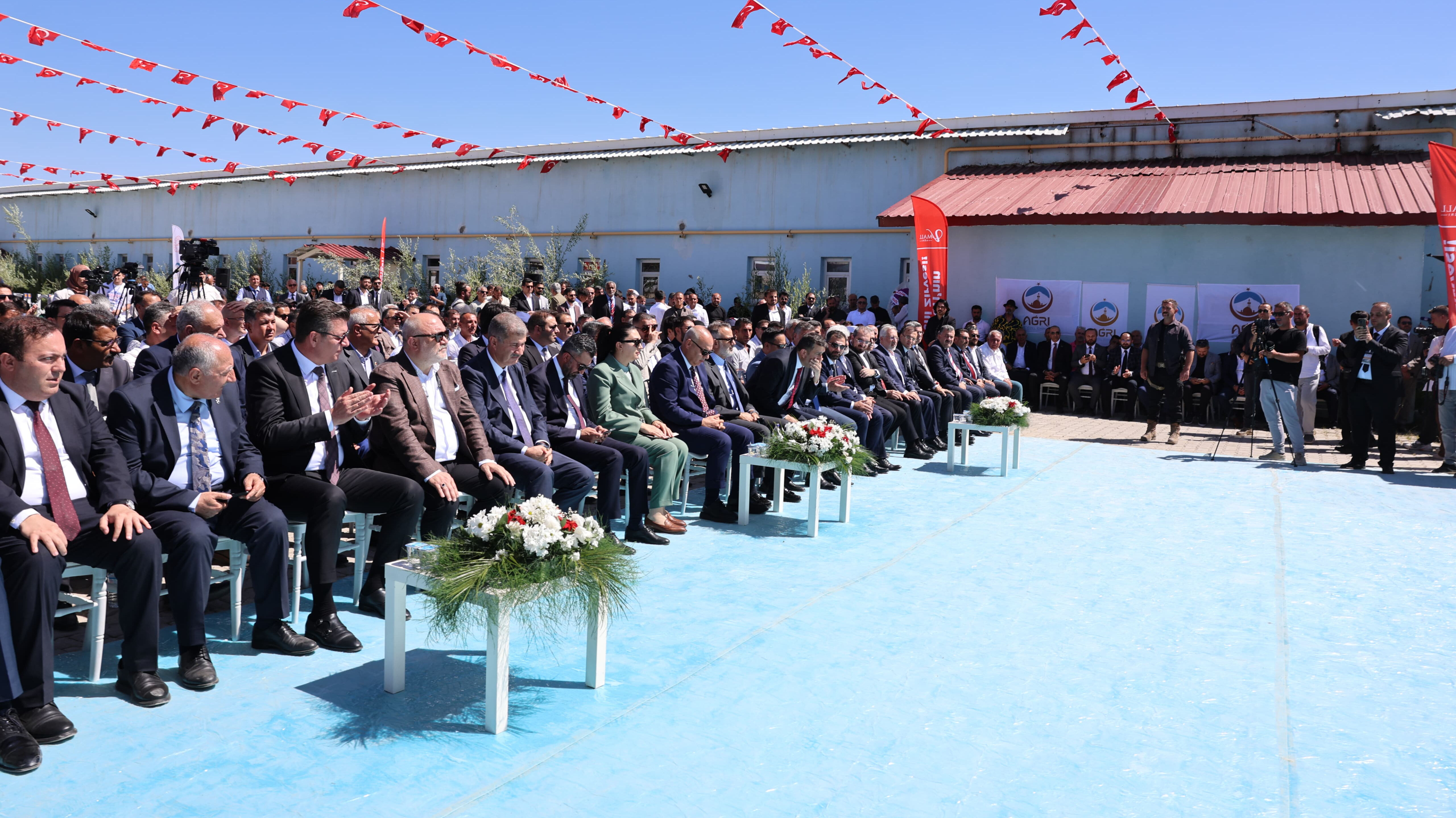 V Mall Ağrı karma yaşam projesinin temelleri atıldı - 2. Resim