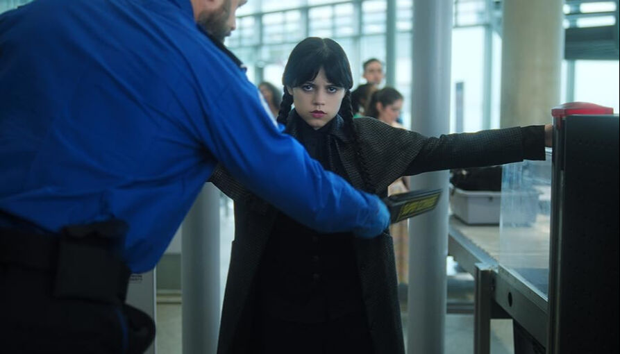 Wednesday 2. sezon ne zaman? İki bölüm şeklinde yayınlanacak - 2. Resim