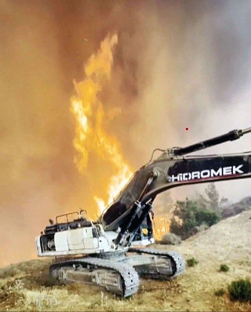 Alevler durdurulamıyor! İzmir'de yangın fırtınası - 7. Resim