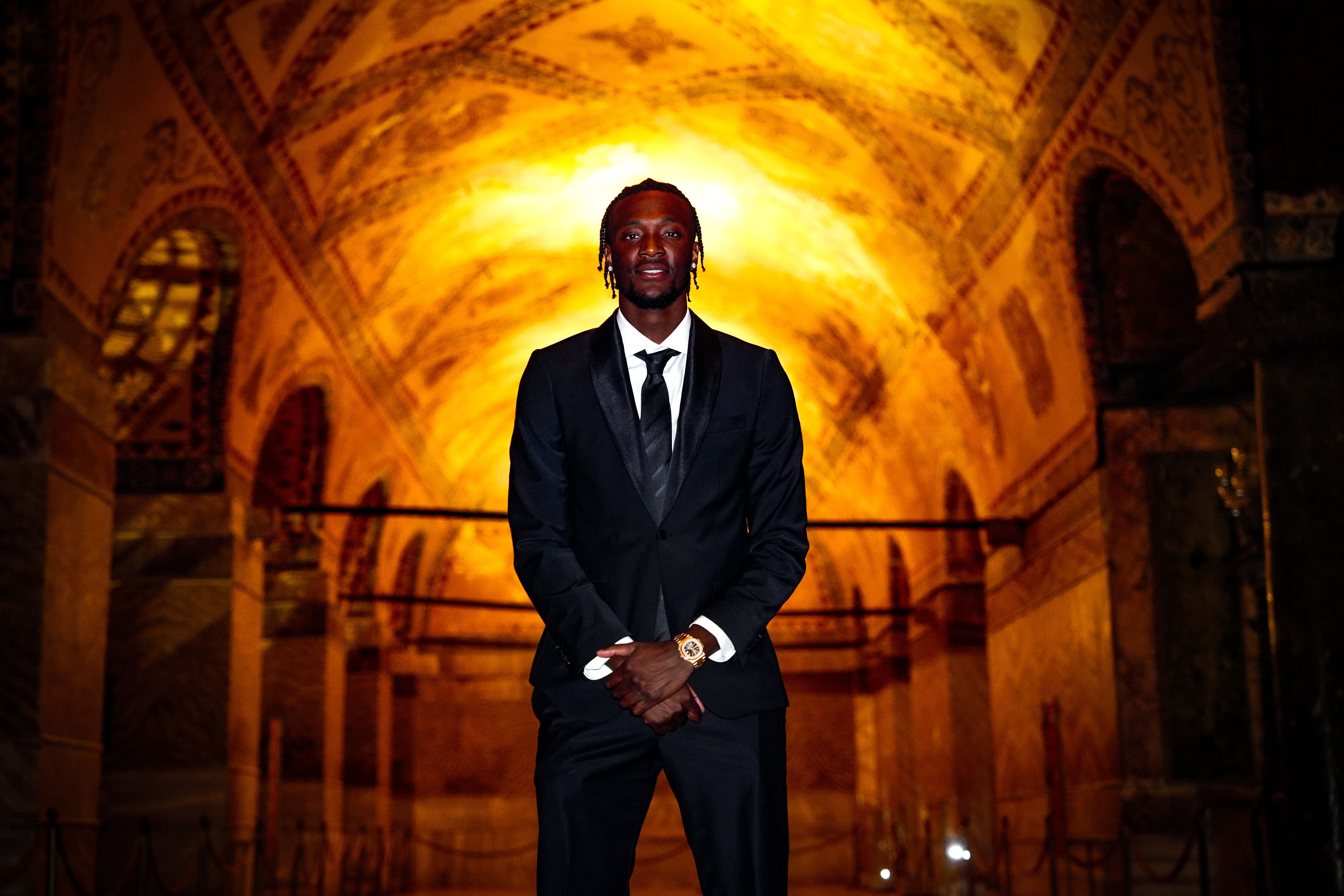 Beşiktaş'a transfer oldu, soluğu orada aldı! İhtişamına hayran kaldı - 1. Resim