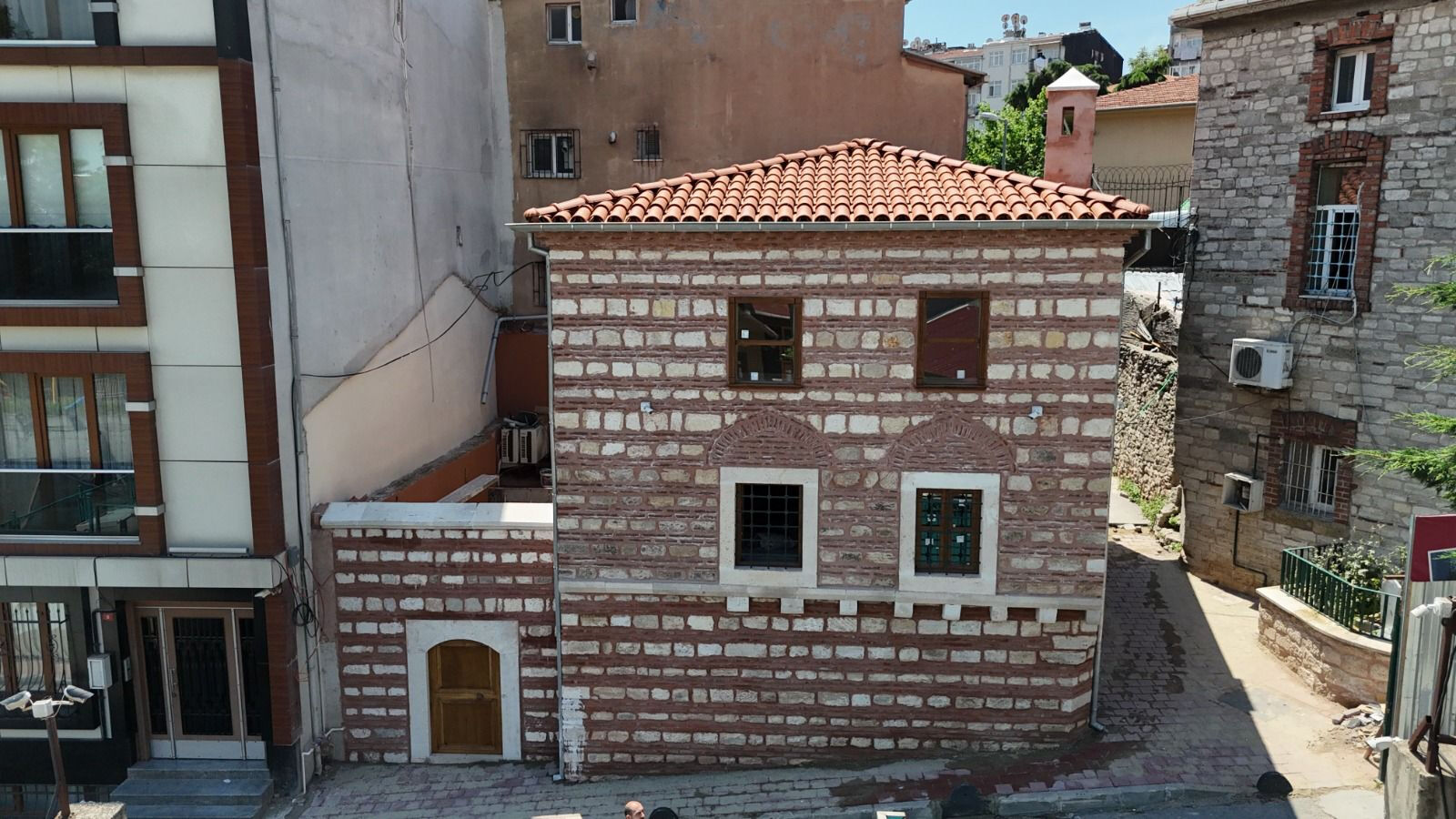 Görenler tanıyamadı! Fatih’te asırlık mektep yeniden hayat buldu - 3. Resim