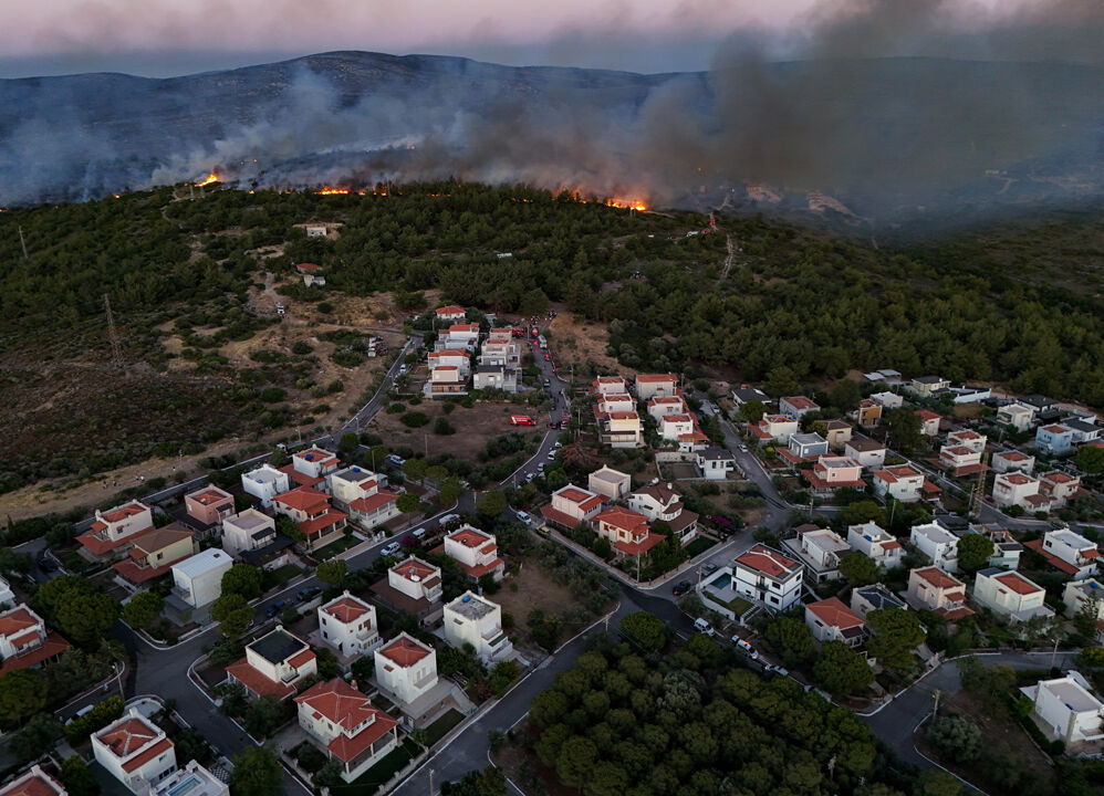 İzmir yangınında son durum... Bakan duyurdu! Çeşme, Buca ve Ödemiş kontrol altında