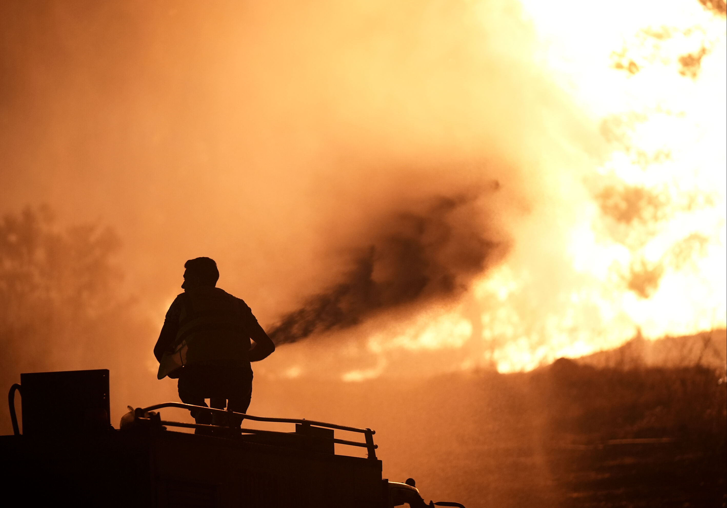 Orman yangınına sebep olana af yok! Bakan Yerlikaya duyurdu: 44 kişi gözaltında 10'u tutuklandı - 1. Resim