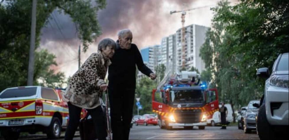 Rus füzesi Polonya Büyükelçiliğine isabet etti! Açıklamalar art arda geldi - 1. Resim