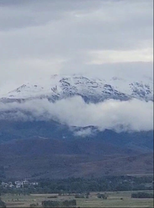 Temmuz’da böylesi! Yazı göremeden kışı yaşadılar… Her yer beyaza büründü - 2. Resim