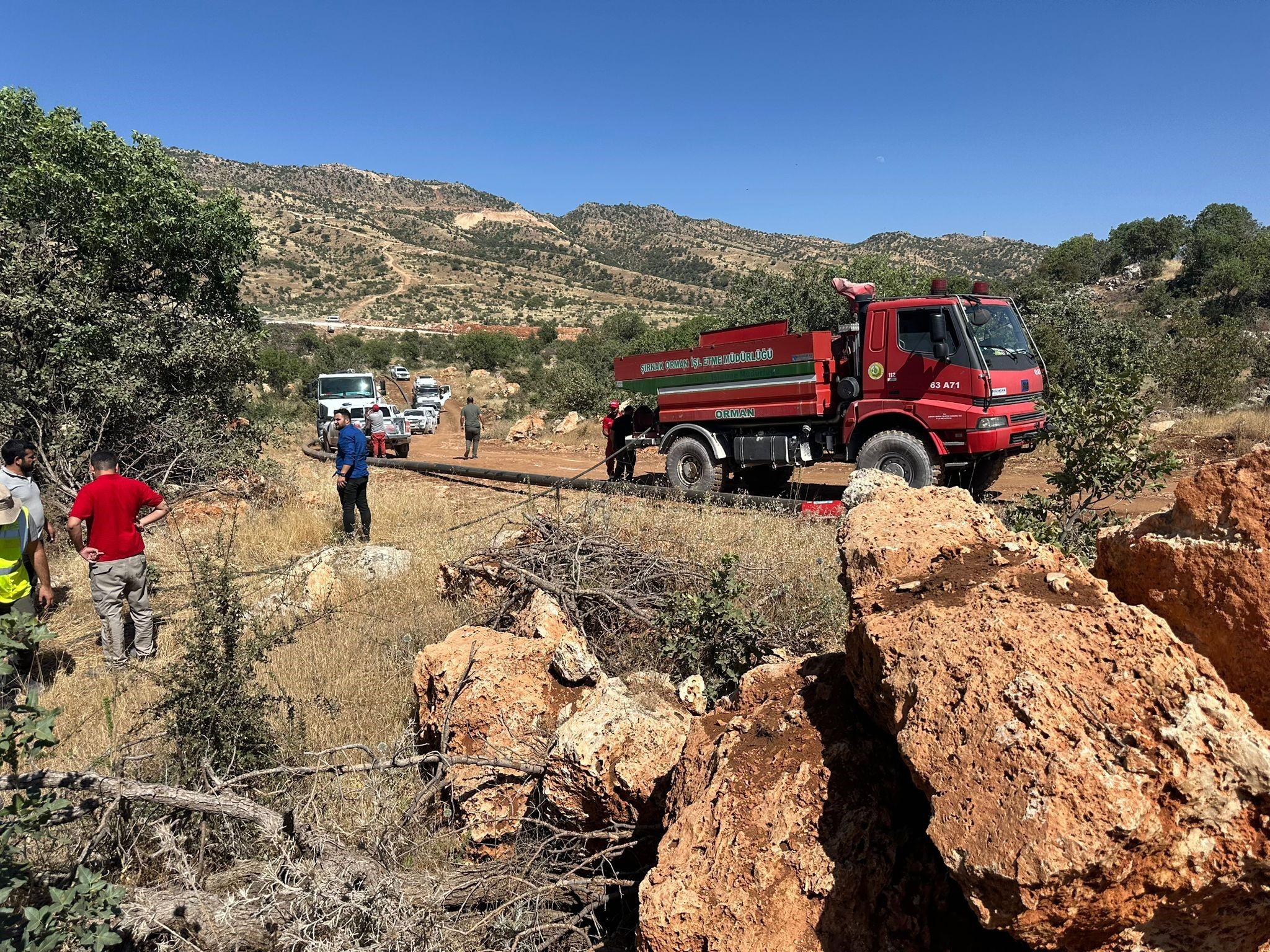 Türkiye'nin petrol merkezinde yangın! Gabar Dağı'nda alevler endişelendirdi - 3. Resim