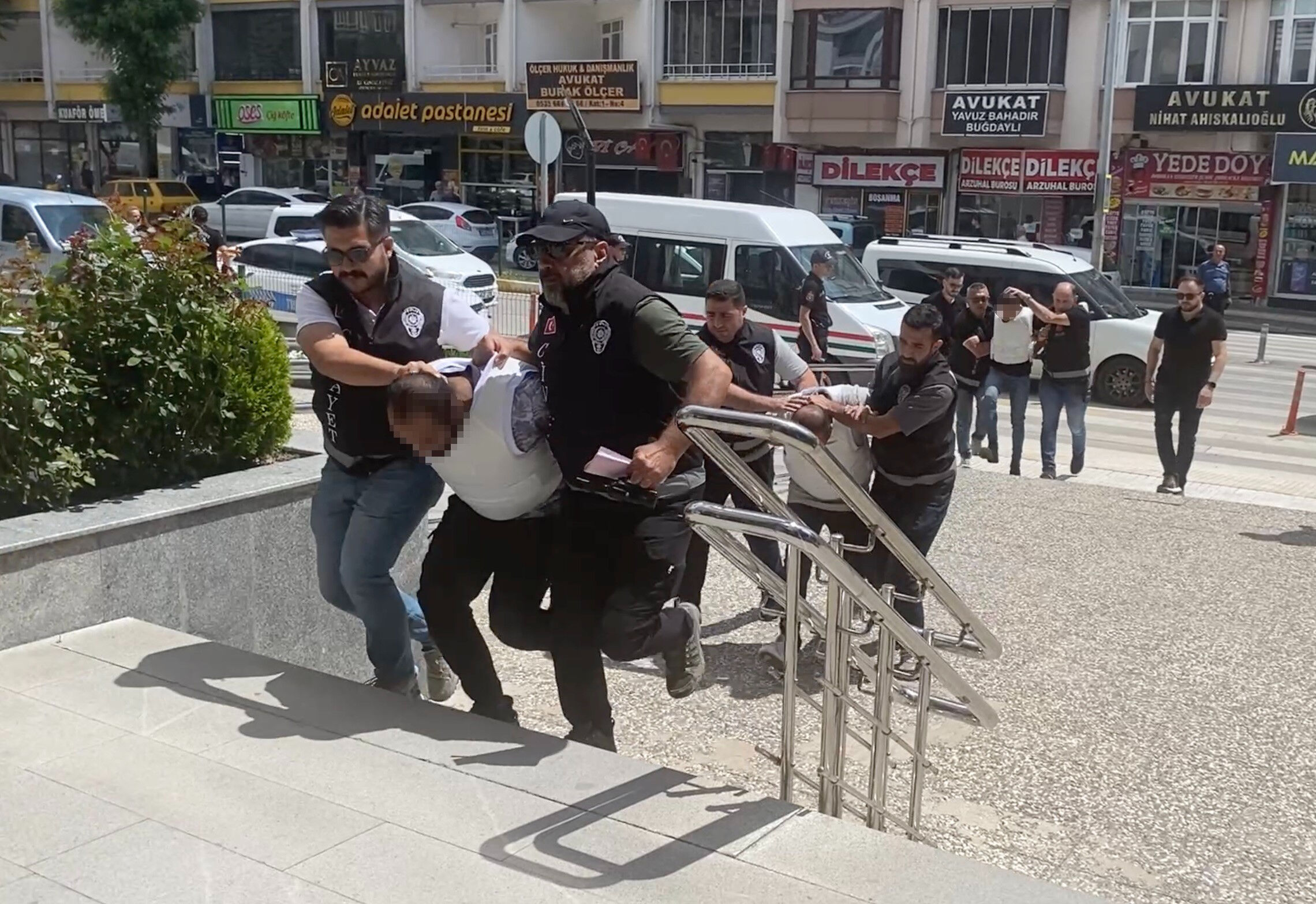 100 bin lira için yaptıkları dehşete düşürdü! Çorum Yücel Kolçak'ın başına gelenleri konuşuyor - 2. Resim