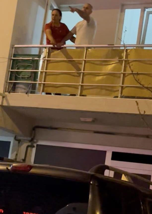 Bursa'da panik anları! Hasta yakınından sağlık ekibine olay tehdit: Katliam yaparım - 1. Resim