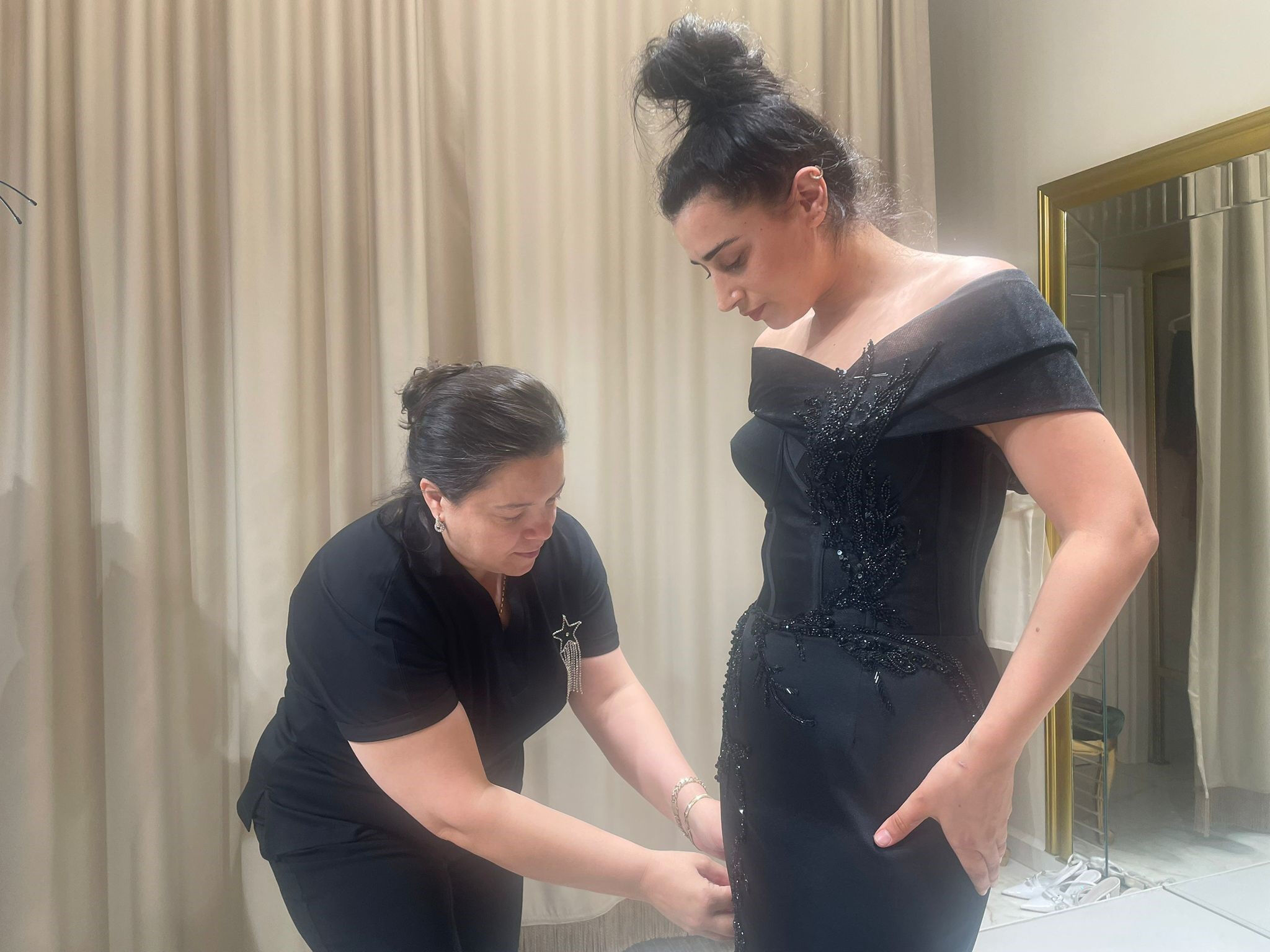 Bursalı esnafın akıl dolu hamlesi! Müşterilerine para yağdırıyor: Kazandığı parayla yurt dışına tatile giden var - 2. Resim