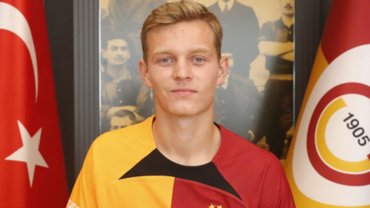 Galatasaray'da 2 maça çıktı, şampiyon oldu! Ülke ülke, takım takım gezdi: Ayrılık resmen açıklandı - 2. Resim