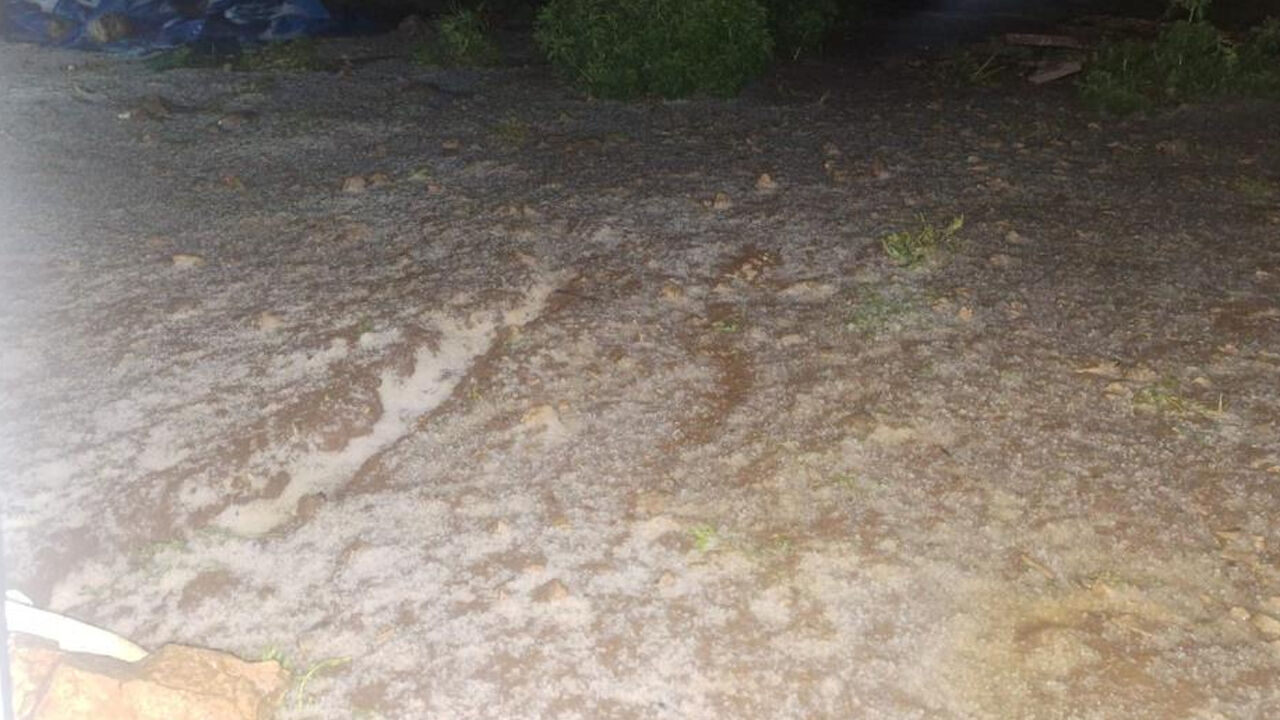 Neşat Ertaş'ın türküsü gerçek oldu! Bir kentimize temmuzda kar yağdı - 3. Resim