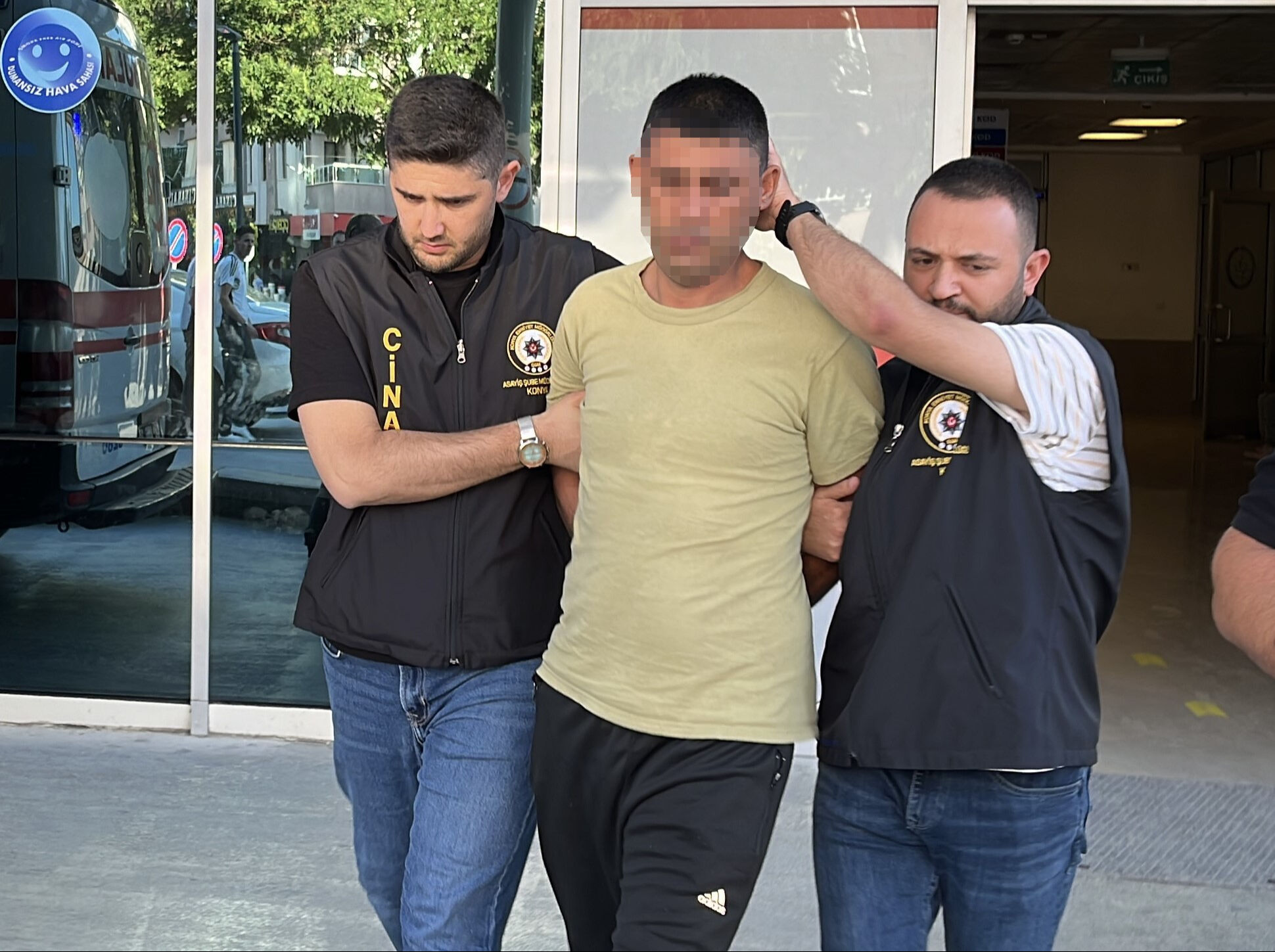 Önce vurdu, sonra başını kesti! Katilin, gazeteciye söyledikleri tüyleri diken diken etti - 1. Resim