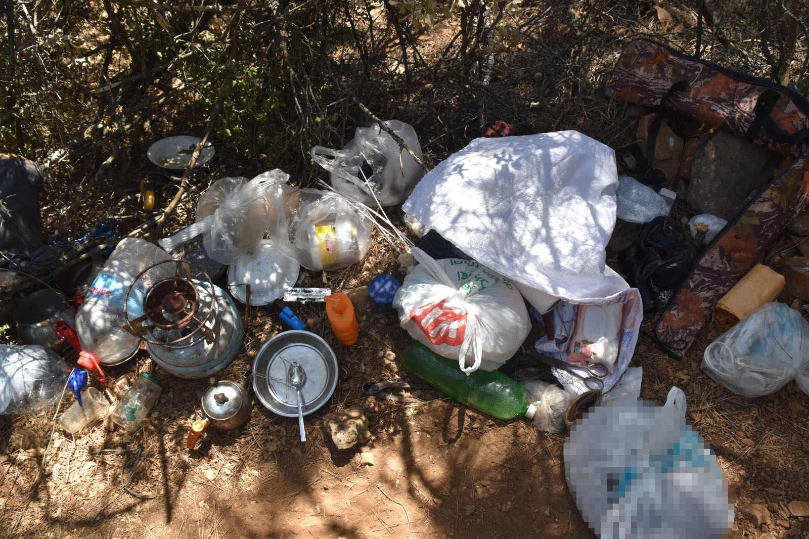Oscarlık filmleri aratmayan olay! Donmamak için hayvan derisi giydi... 7 aylık kaçış pes dedirtti - 3. Resim