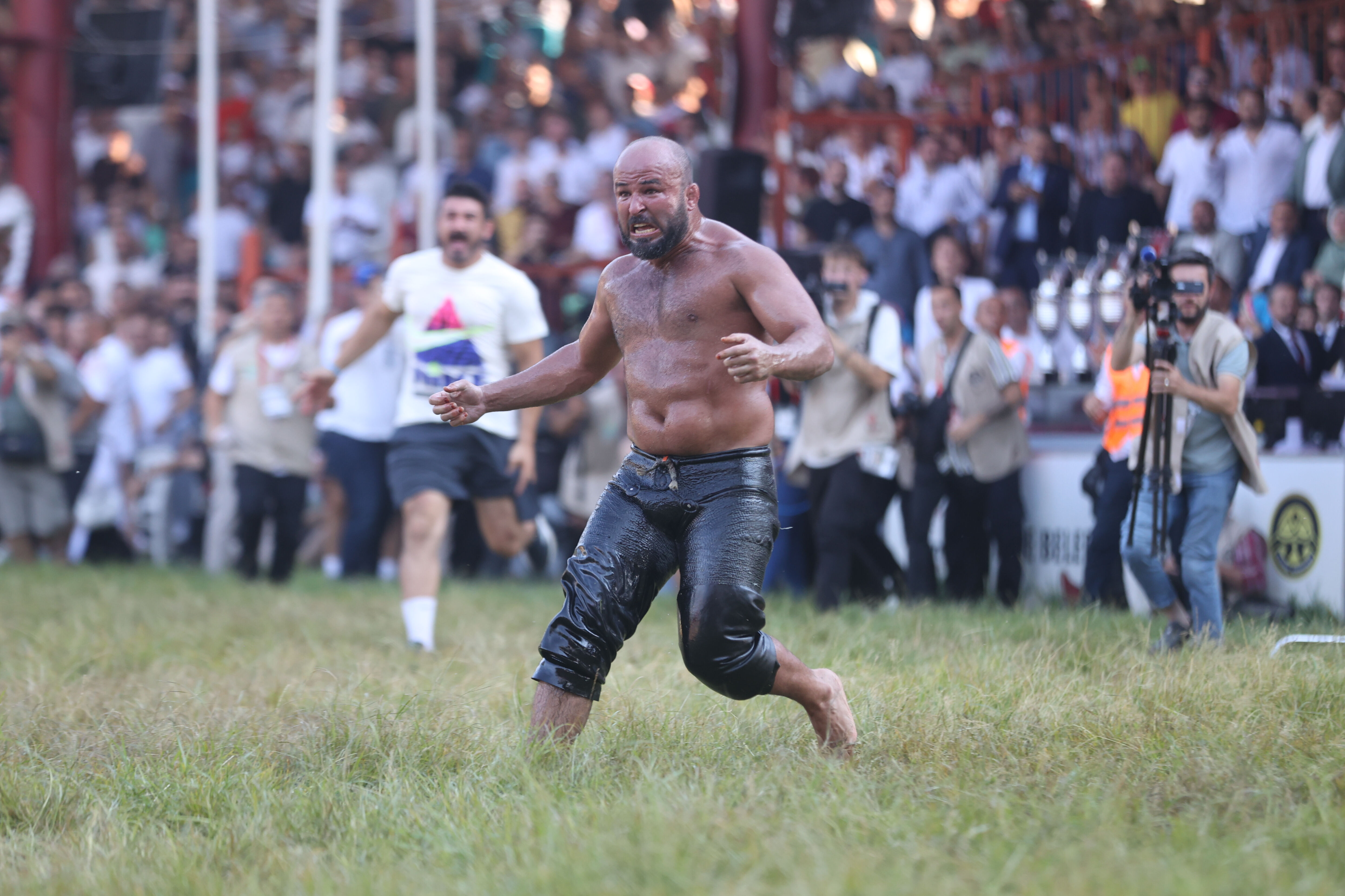 664. Kırkpınar Yağlı G&uuml;reşleri'nde başpehlivan Orhan Okulu oldu! - 1. Resim