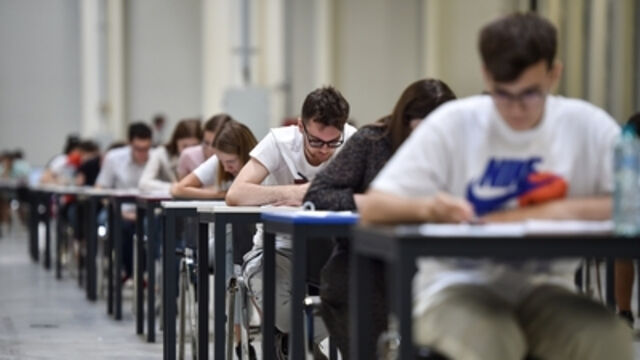 ALES sınavında kalem veriliyor mu, sınav kaç saat sürüyor? 2025-ALES/2 bugün yapılacak - 1. Resim