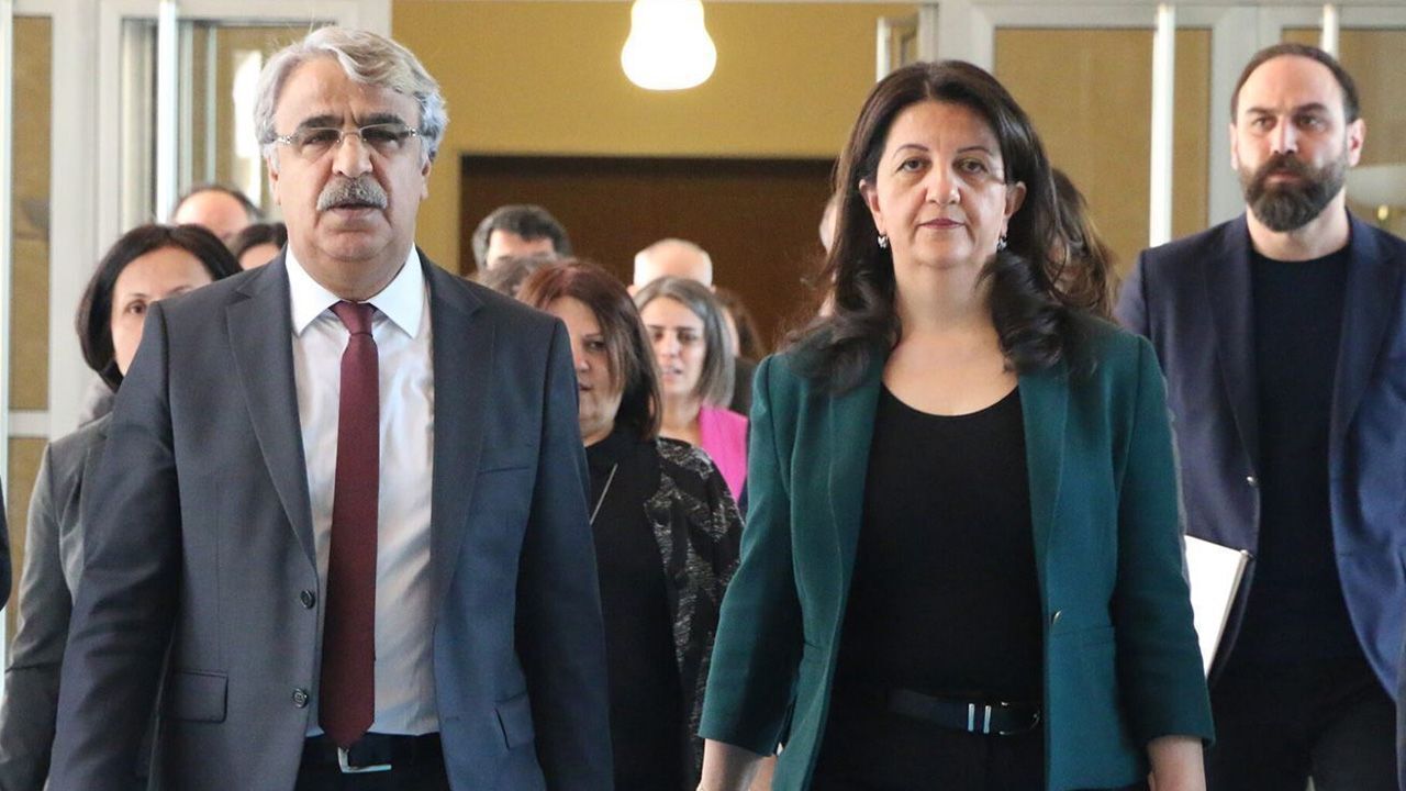 DEM Parti- İmralı görüşmesi tamamlandı DEM Parti- İmralı görüşmesi tamamlandı