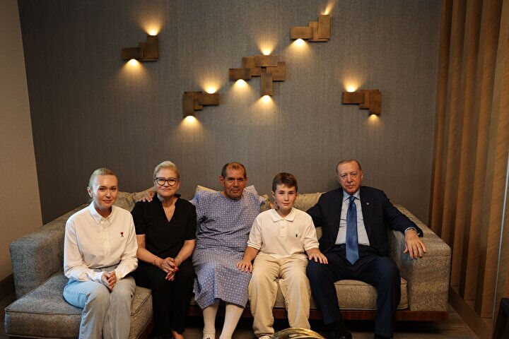 Dursun Özbek ameliyat oldu, Cumhurbaşkanı Erdoğan ziyaretine gitti! - 2. Resim