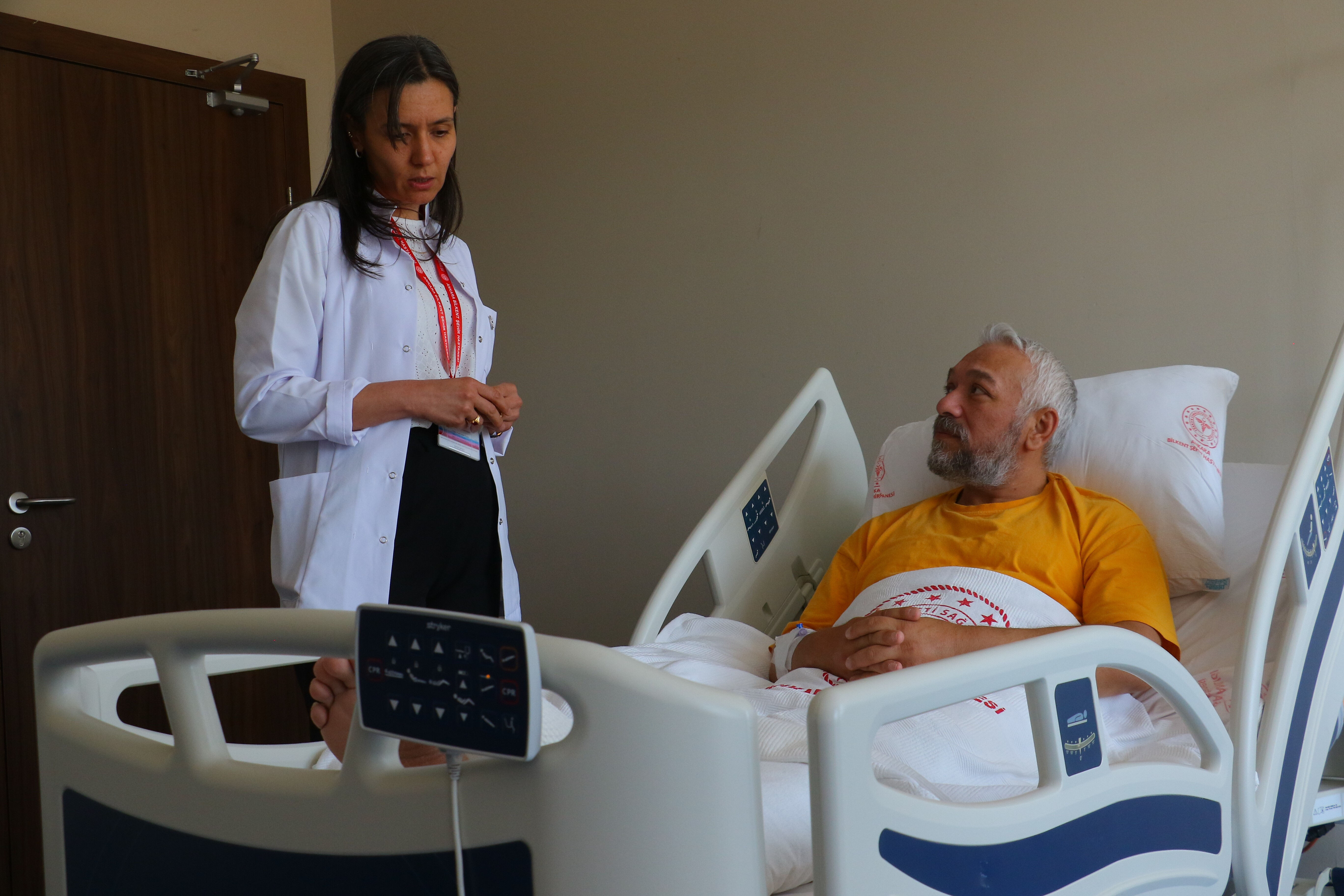 Yara sandı, ölümcül tehlike çıktı! Ayağını kurtaran o tedavi gündem oldu - 3. Resim