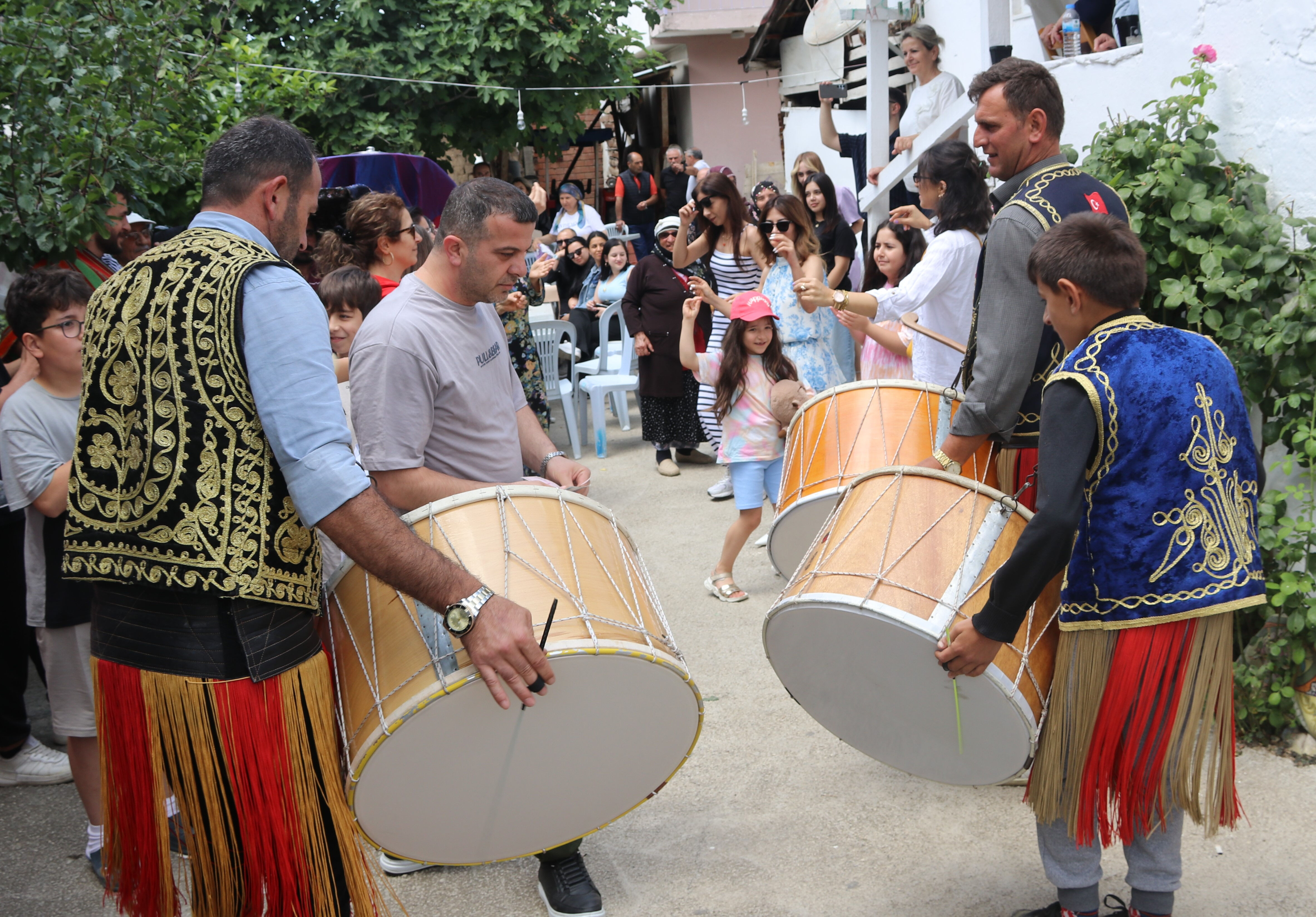 150 yıllık geleneği 74 yaşındaki eski toprak yaşatıyor! 