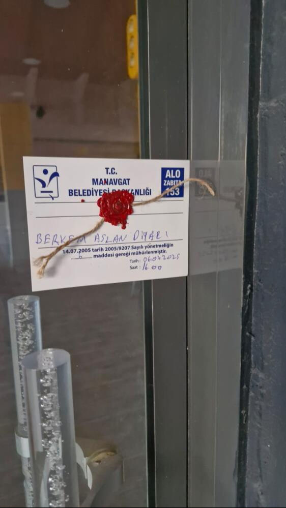 Aslan kafesinden kaçmıştı! Türkiye'nin konuştuğu hayvanat bahçesiyle ilgili yeni gelişme - 3. Resim