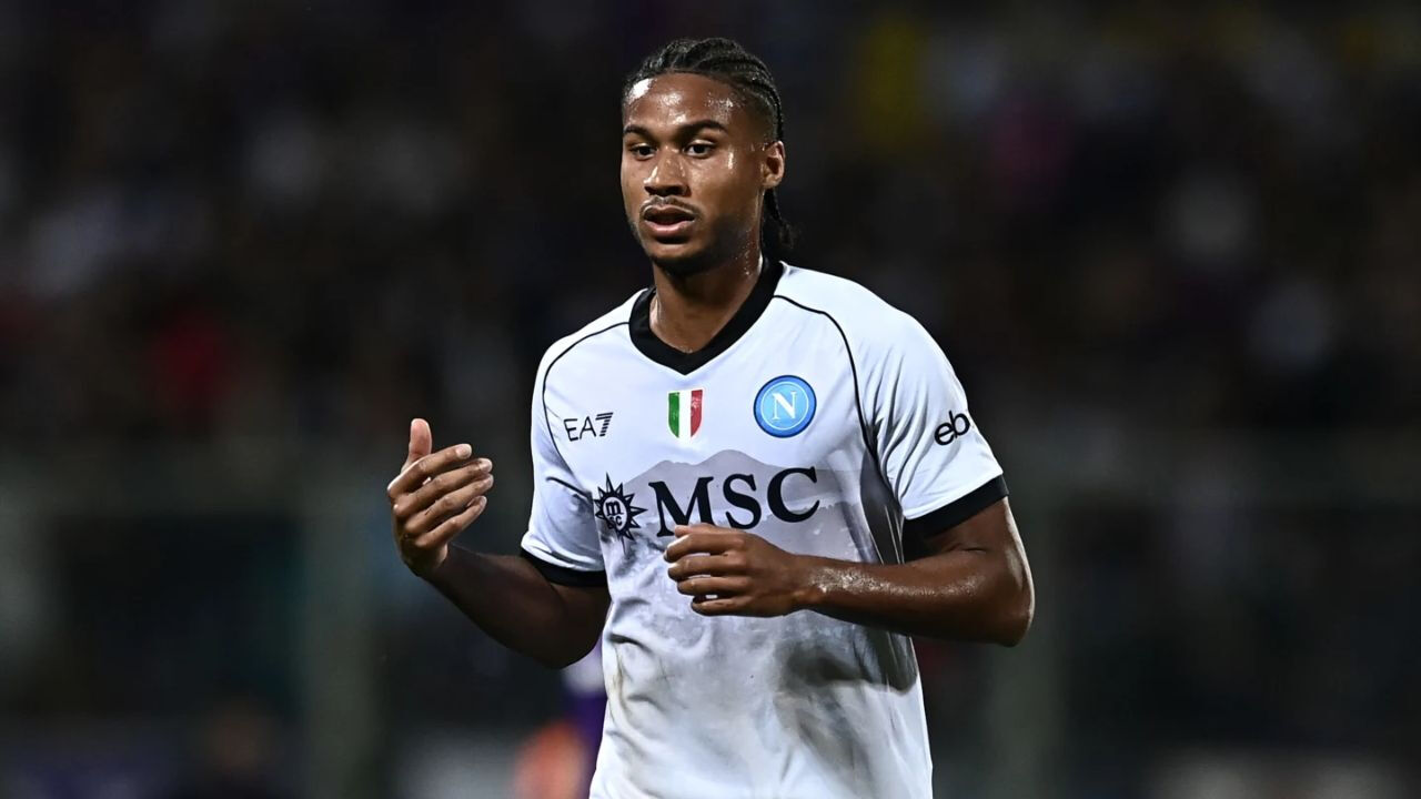 Beşiktaş, Napoli'nin ön liberosunu kiraladı! Jens Cajuste bitti - 1. Resim