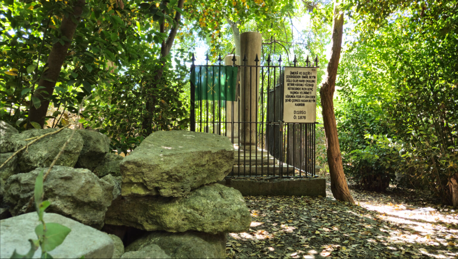 Çerkes Hasan’ın mezar yerinde hukuk savaşı! Tarihî kabristan yarım asırdır kamulaştırılamadı - 1. Resim