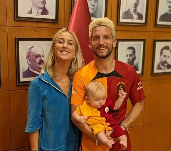 Ünlü futbolcunun eşinden 'Gazze' mesajı! Festival sırasında paylaştı, dakikalar içinde gündem oldu - 1. Resim