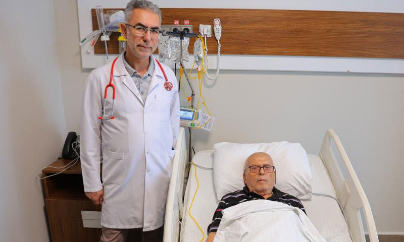 ‘Götürün, iyi bakın’ deyip umudu kesmişlerdi… Mevlüt Öksüz hayata döndü - 1. Resim