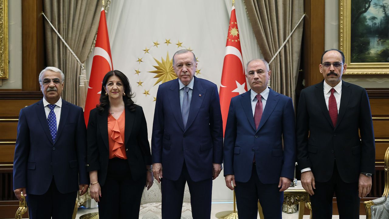 Cumhurbaşkanı Erdoğan, DEM Parti heyetini kabul etti! Kritik kabul 1 saat sürdü - Gündem